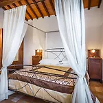 Alloggio per agriturismo Poggiacolle San Gimignano