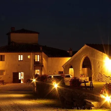 Agriturismo Poggiacolle Фермерский дом *
